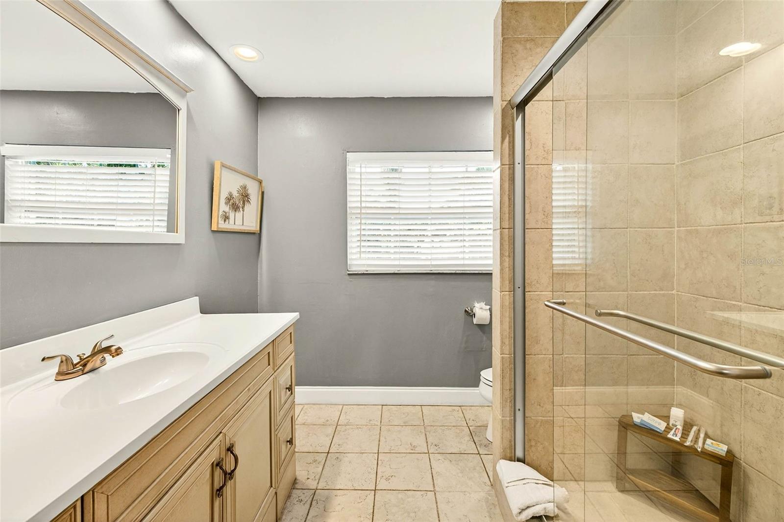 BENT TREE ESTATES-SEC B - Residential