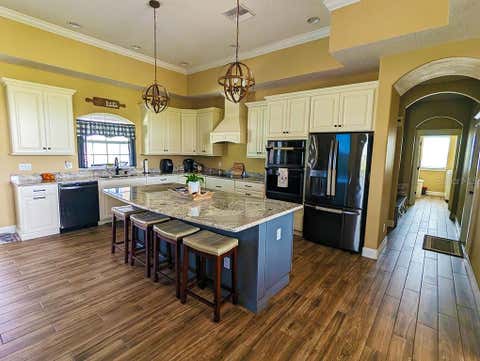 Tiny photo for 19221 Baker Road, Umatilla, FL 32784 (MLS # G5114788)