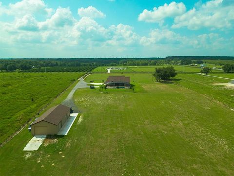 Tiny photo for 19221 Baker Road, Umatilla, FL 32784 (MLS # G5114788)