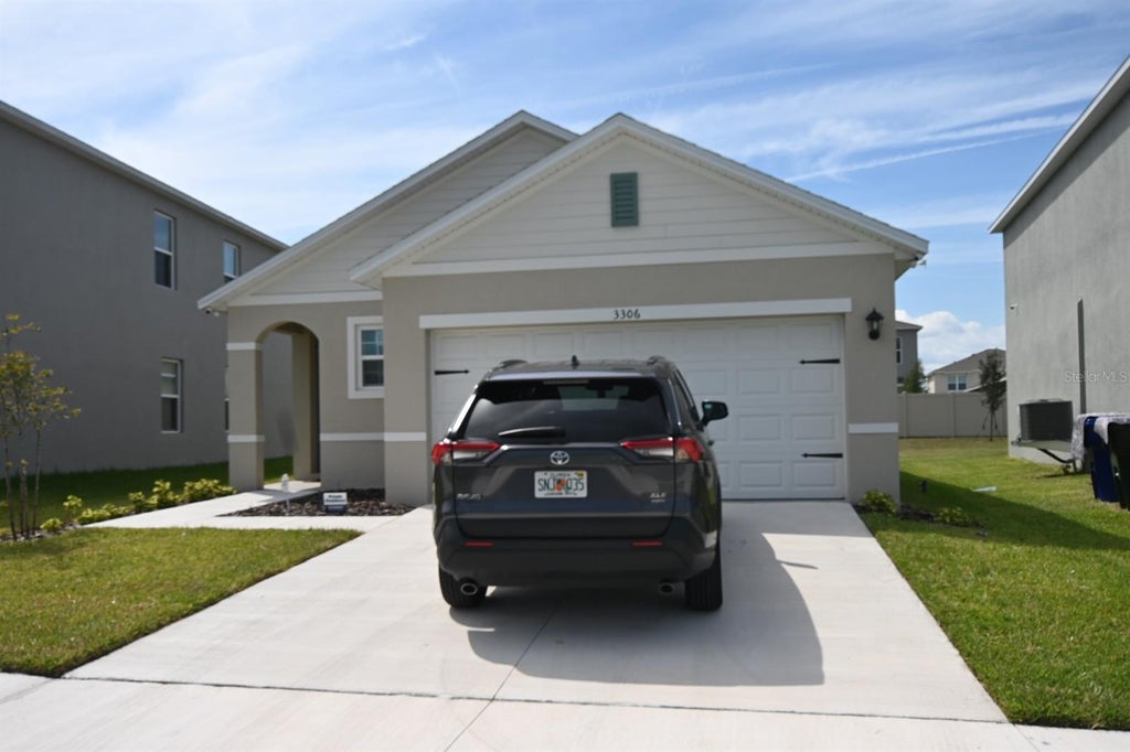 Photo of 3306 Briarwood Grove Drive, Ocoee, FL 34761 (MLS # O6448457)