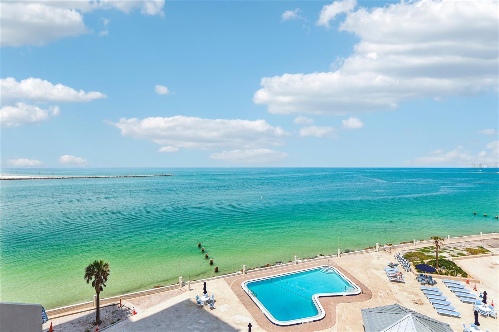 450 S GULFVIEW BOULEVARD 703