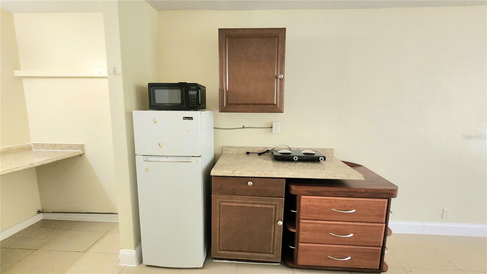 SANDLAKE COURTYARDS CONDO 5901/3515 - Residential
