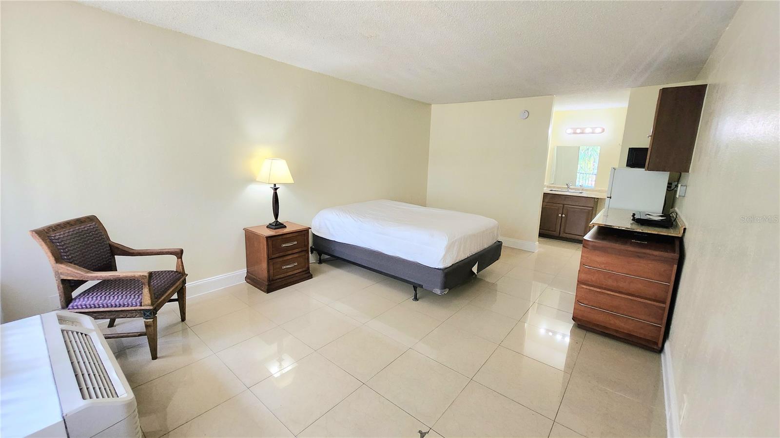 7900 S ORANGE BLOSSOM TRAIL 2102