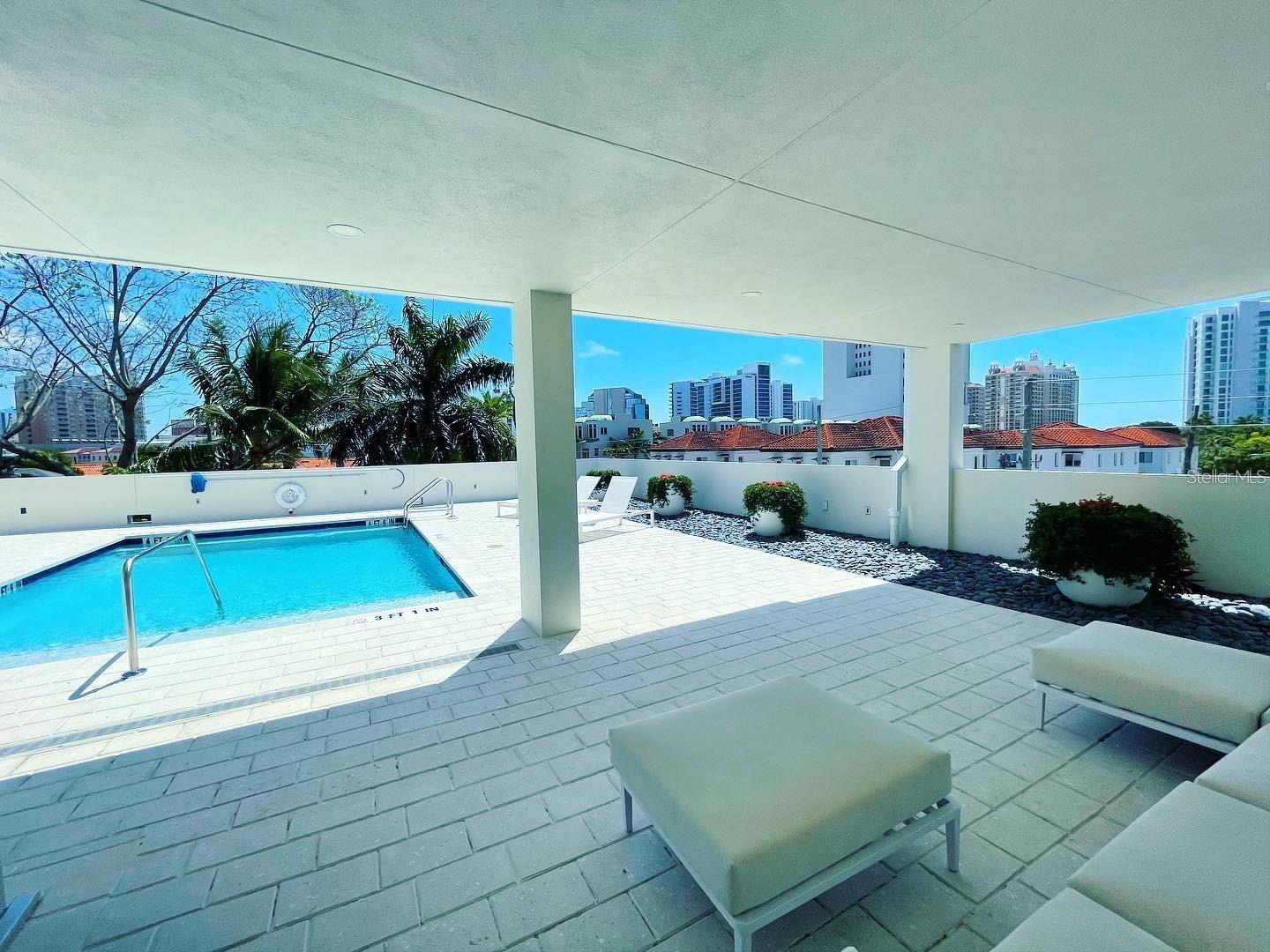 332 COCOANUT AVENUE 505