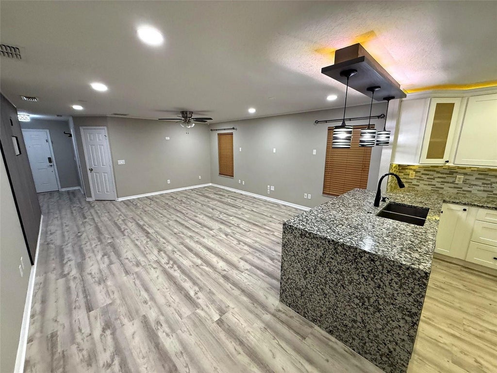 Photo of 1331 Bella Coola Drive, Orlando, FL 32828 (MLS # O6447279)