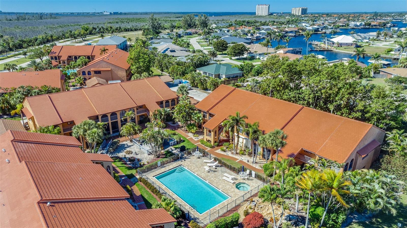 ROSE GARDEN VILLAS CONDO - Residential