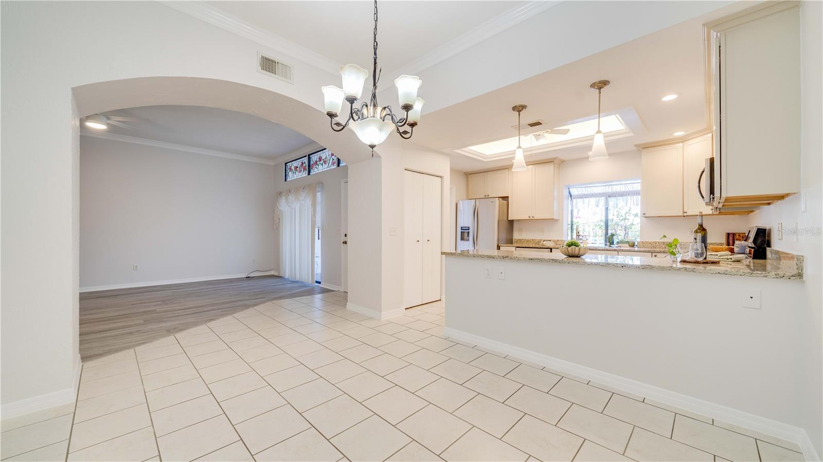 ROSE GARDEN VILLAS CONDO - Residential