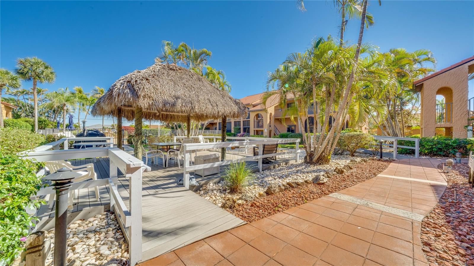 ROSE GARDEN VILLAS CONDO - Residential