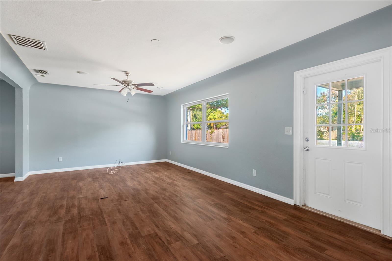 BELVIDERE - Residential