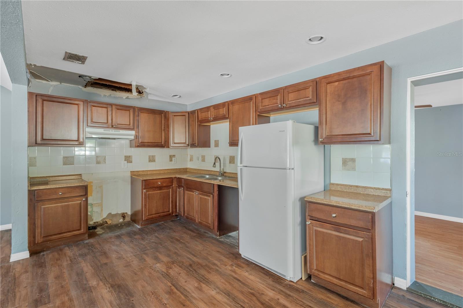 BELVIDERE - Residential