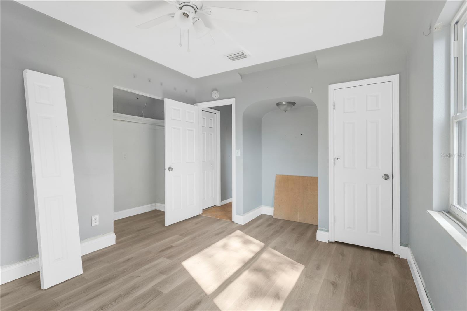 BELVIDERE - Residential