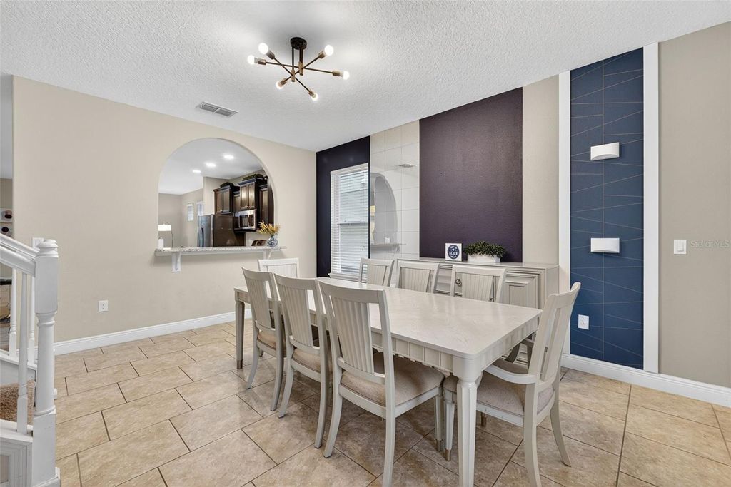 Photo of 5303 Wildwood Way, Davenport, FL 33837 (MLS # S5137161)