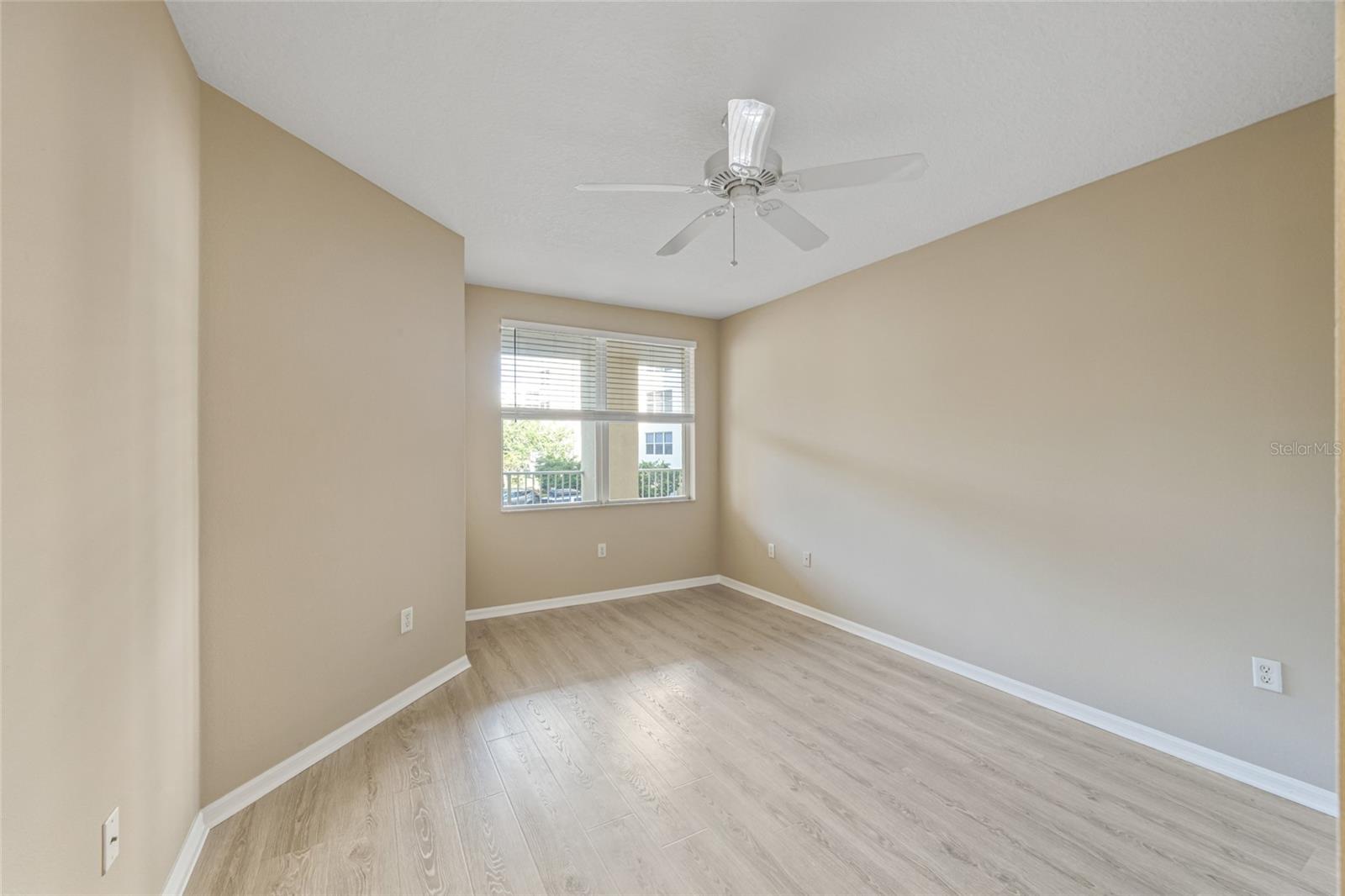 COUNTRY CLUB CONDO AT EAST BAY - Residential Lease