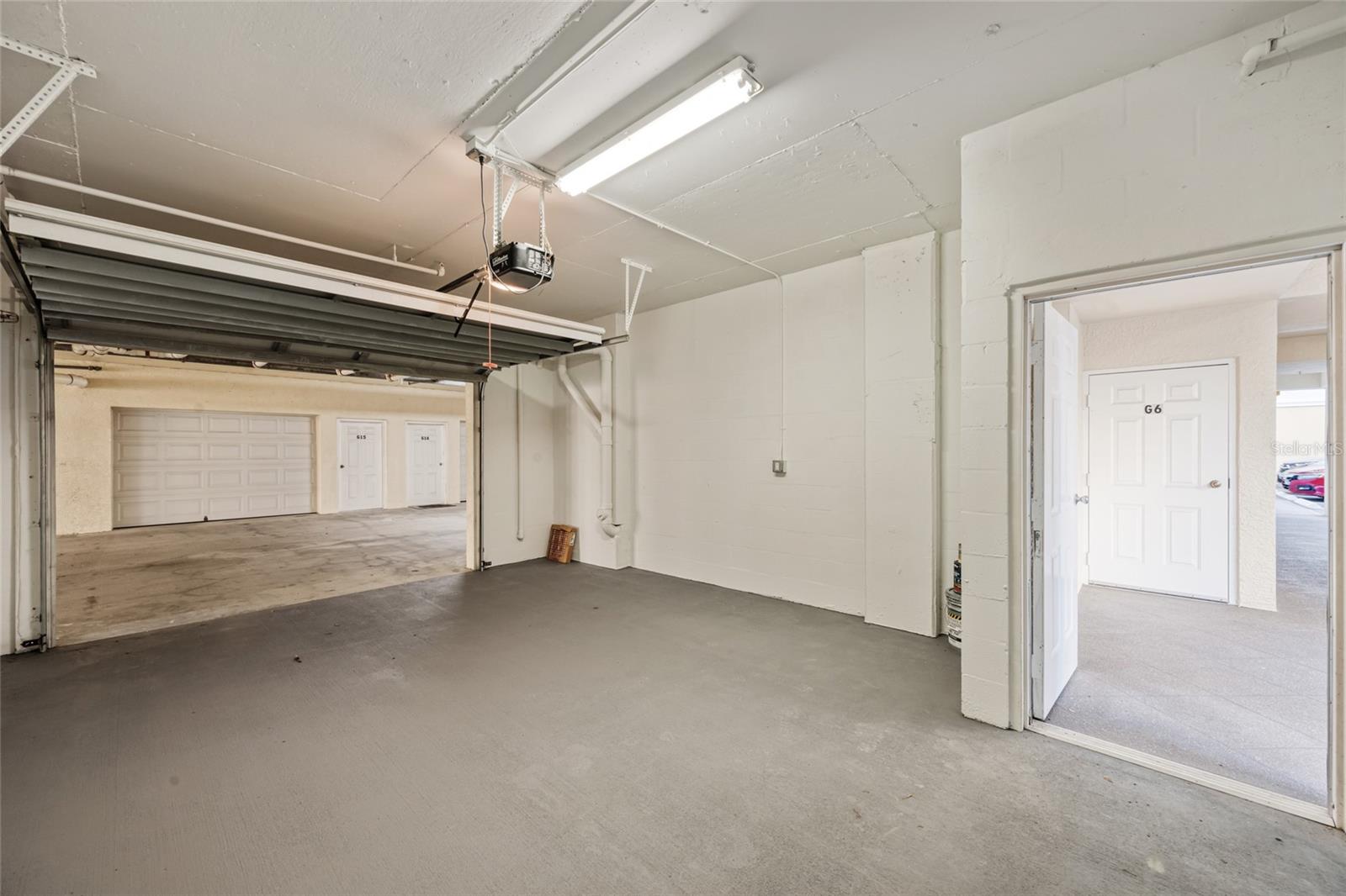 COUNTRY CLUB CONDO AT EAST BAY - Residential Lease