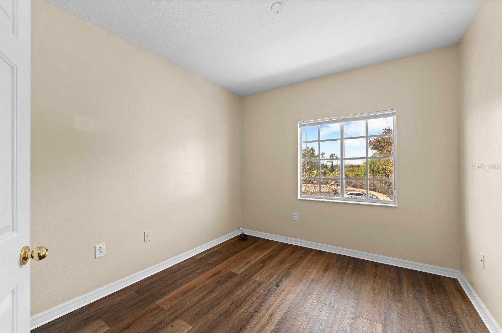 VILLAGES OF BLOOMINGDALE CONDO - Residential