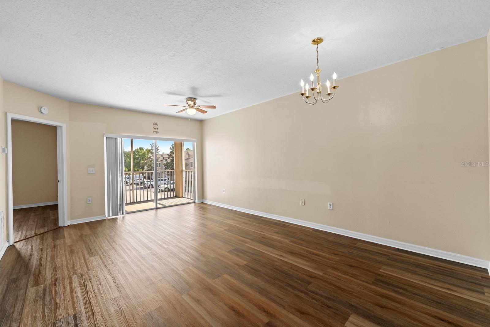 VILLAGES OF BLOOMINGDALE CONDO - Residential