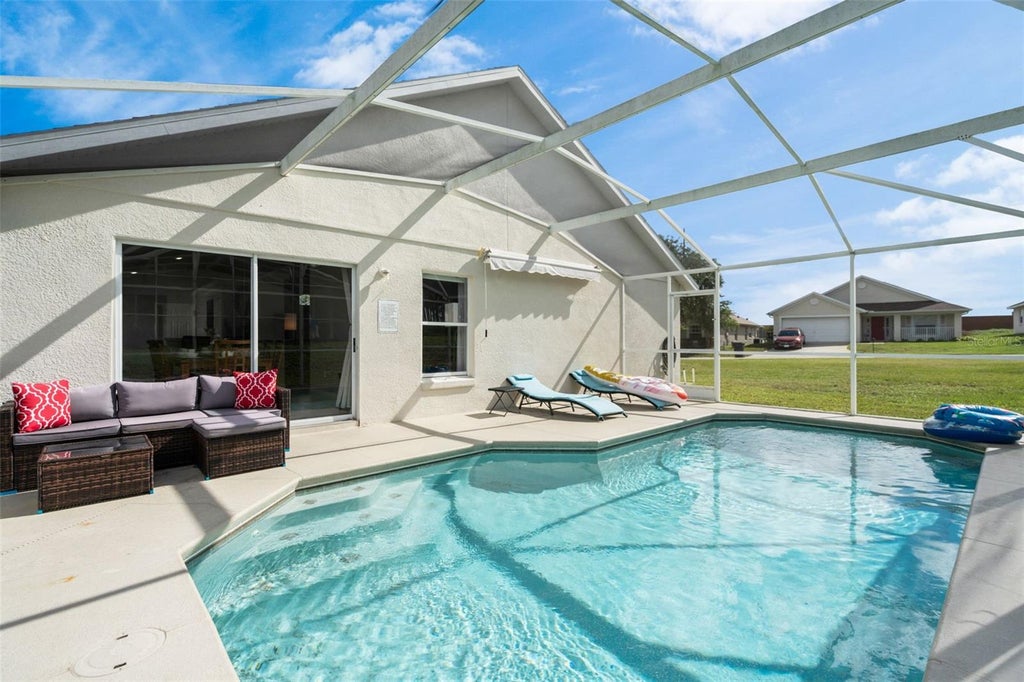 Photo of 173 Hillside Drive, Davenport, FL 33897 (MLS # O6438983)