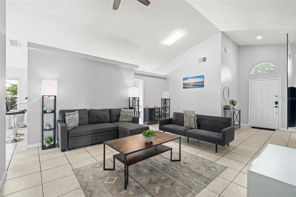 Photo of 173 Hillside Drive, Davenport, FL 33897 (MLS # O6438983)