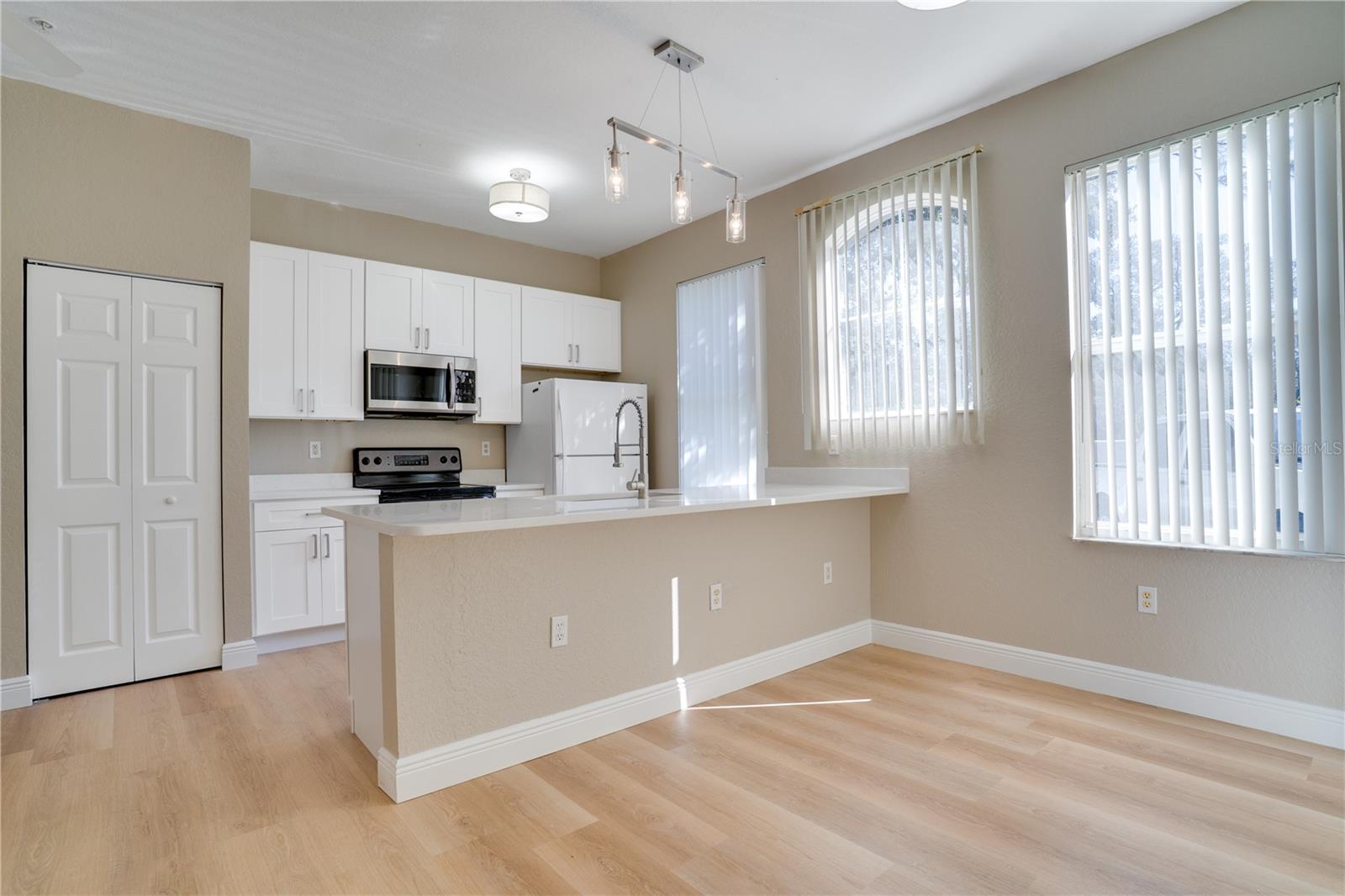 SUNRIDGE OF TAMPA BAY CONDO - Residential Lease