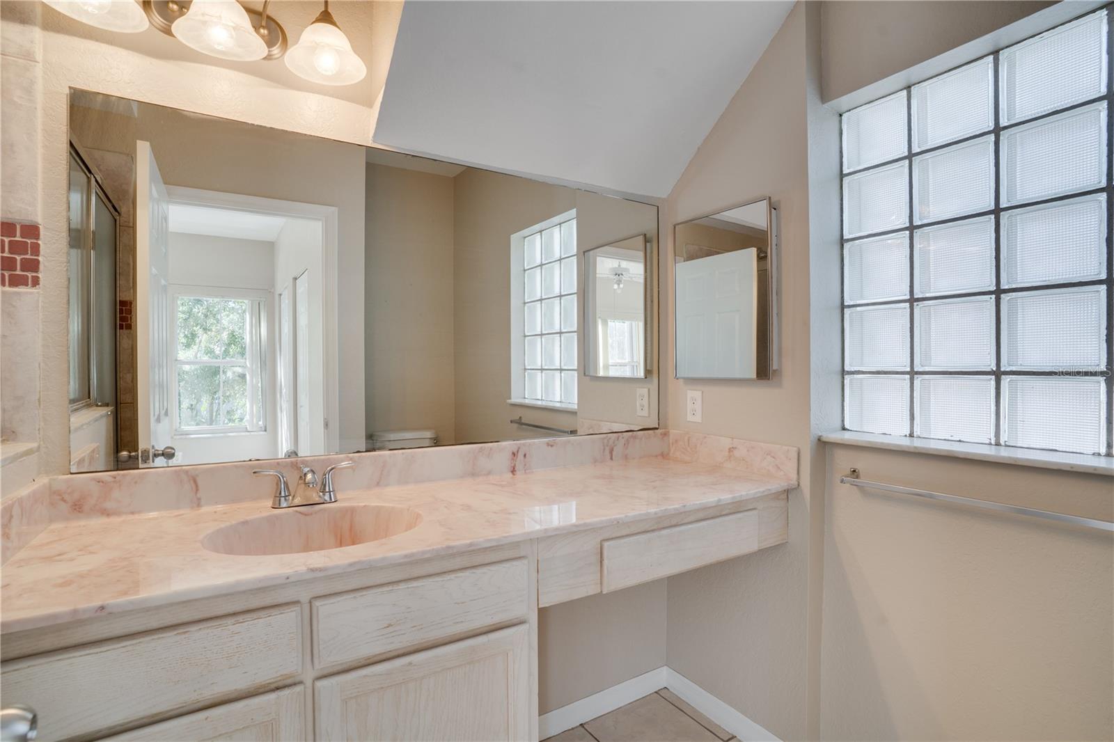 SUNRIDGE OF TAMPA BAY CONDO - Residential Lease