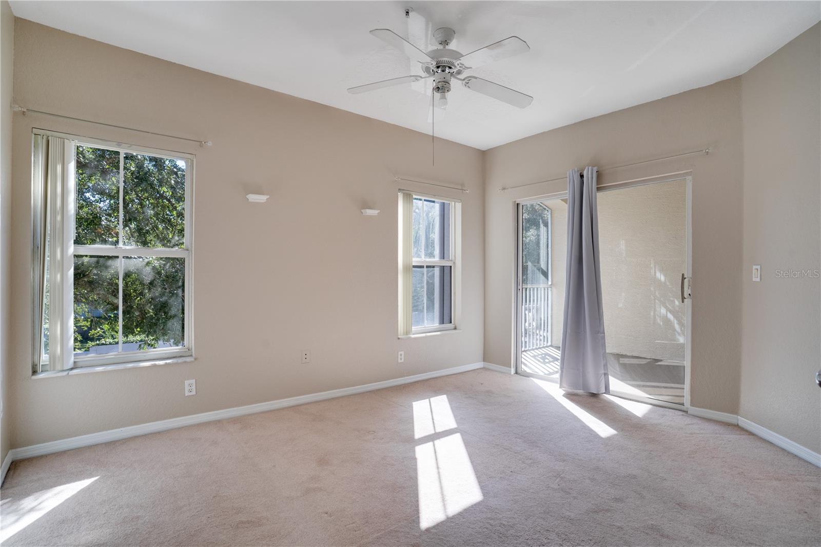 SUNRIDGE OF TAMPA BAY CONDO - Residential Lease