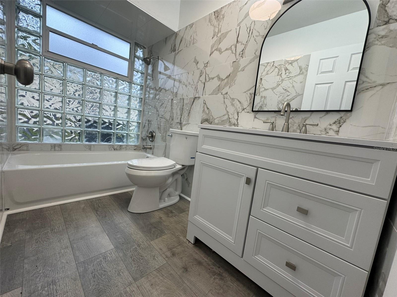 PLAMORE SUB - Residential Lease