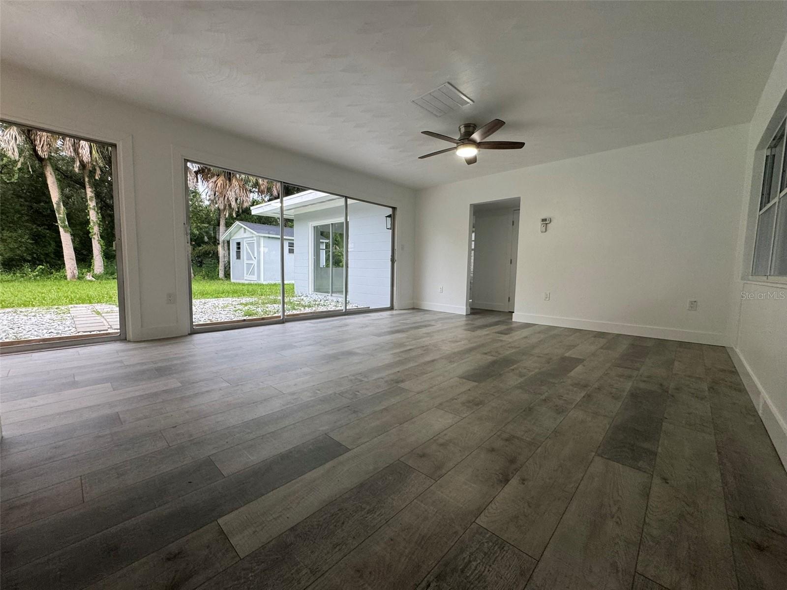 PLAMORE SUB - Residential Lease