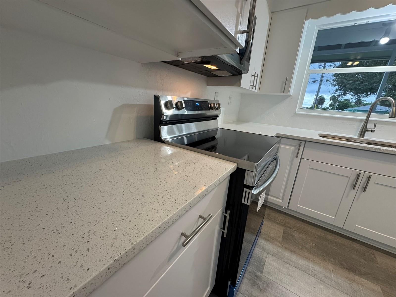 PLAMORE SUB - Residential Lease