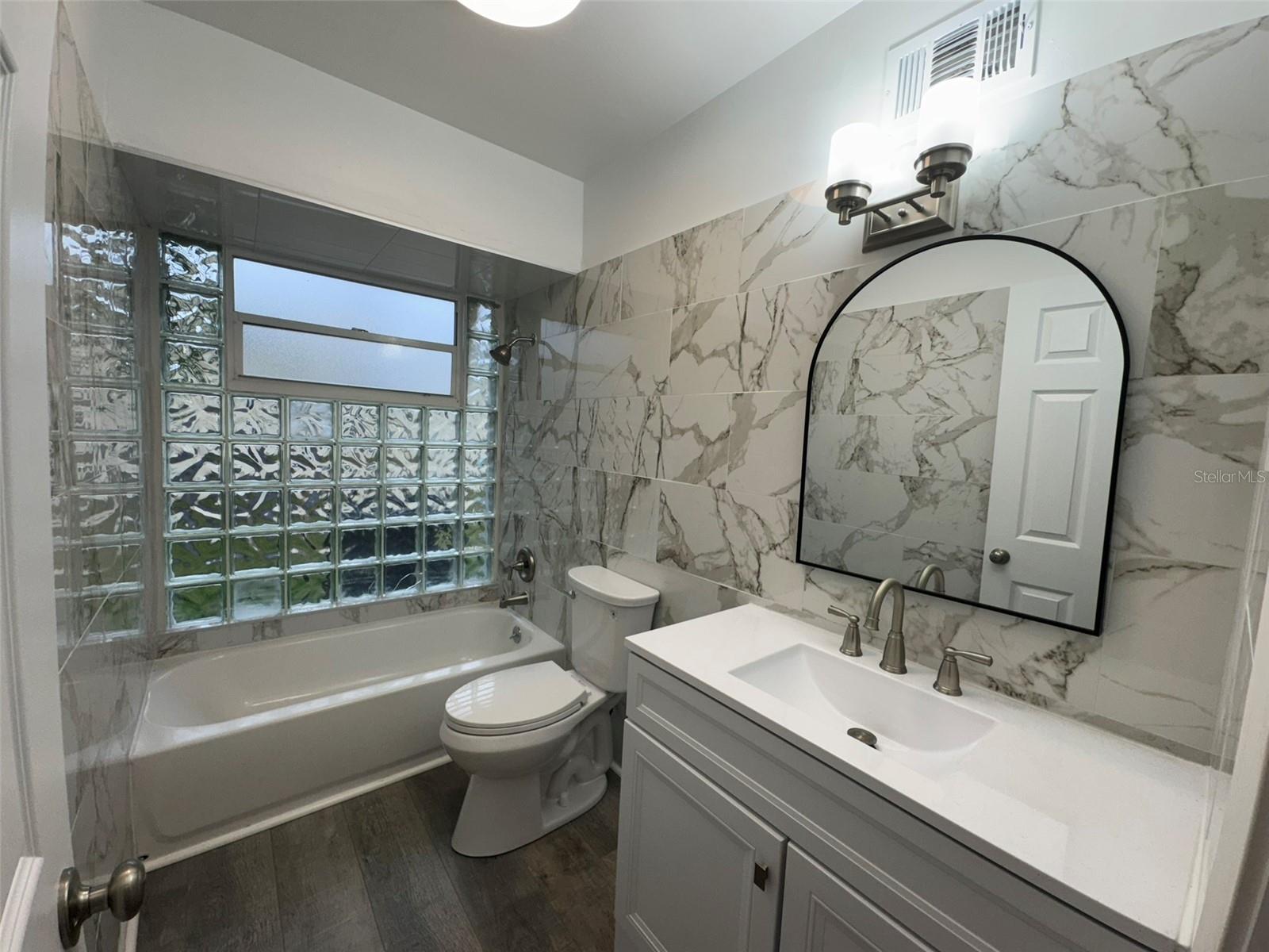 PLAMORE SUB - Residential Lease