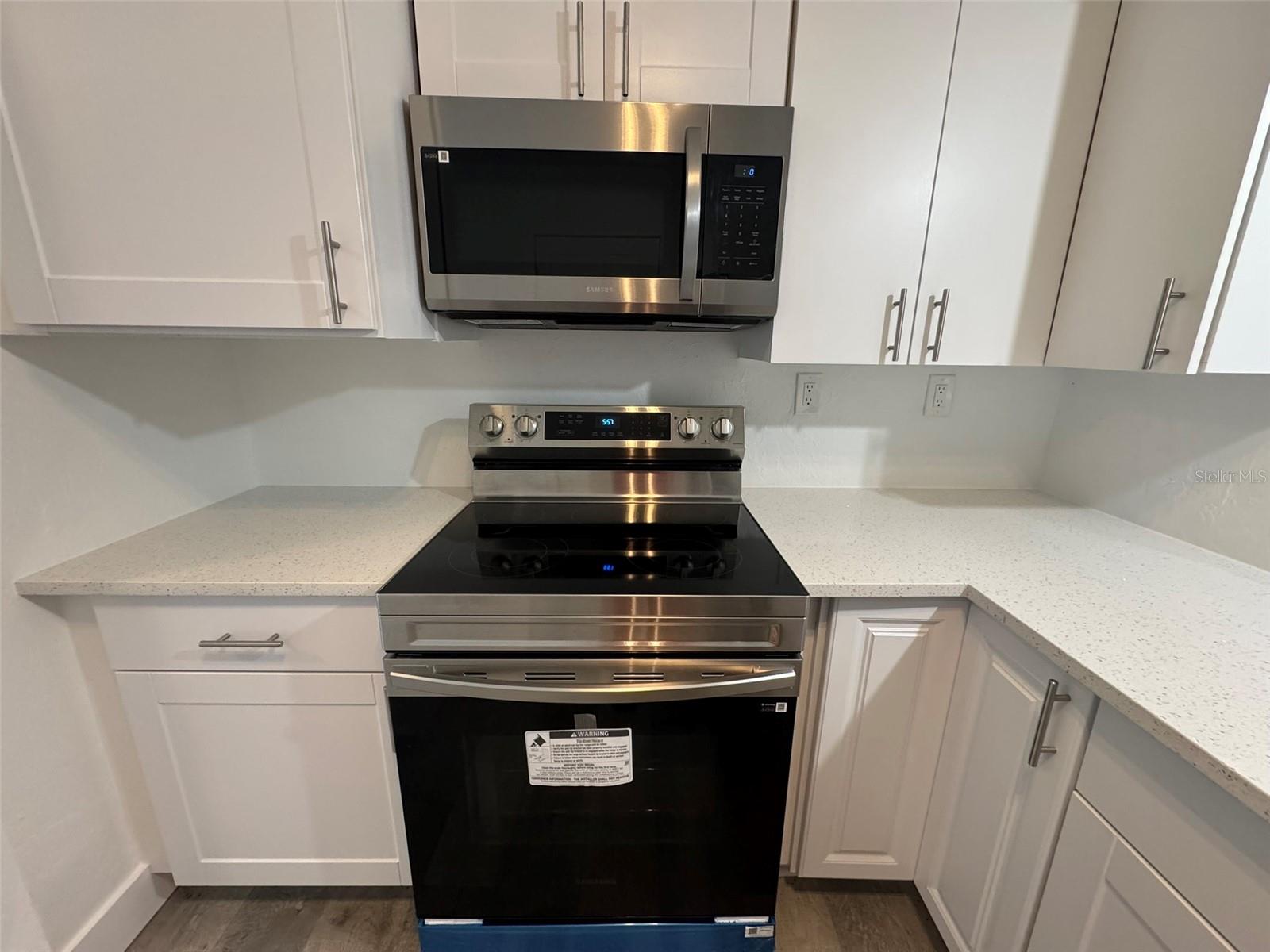 PLAMORE SUB - Residential Lease