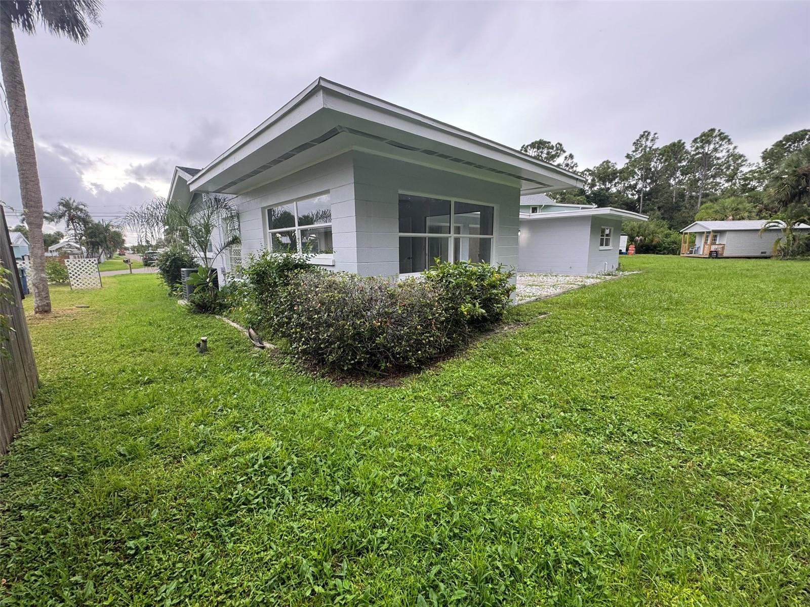 PLAMORE SUB - Residential Lease