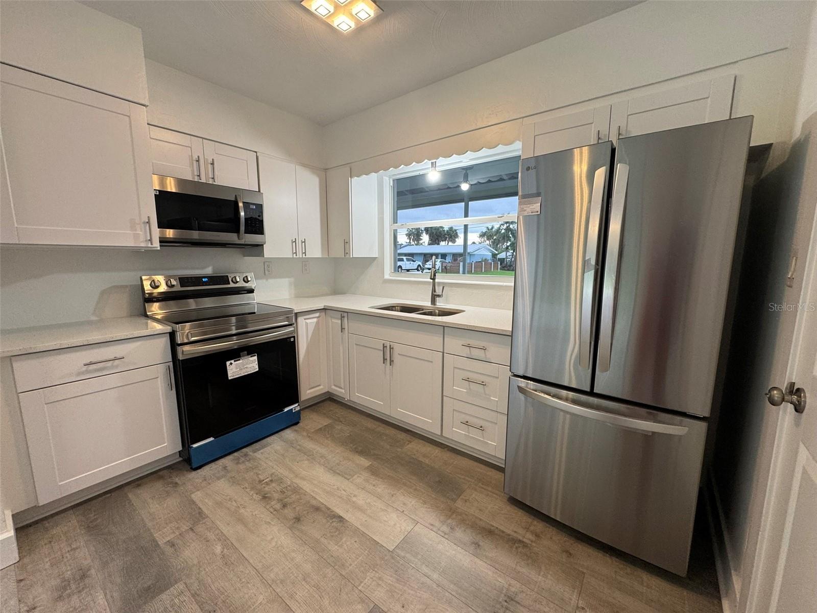 PLAMORE SUB - Residential Lease