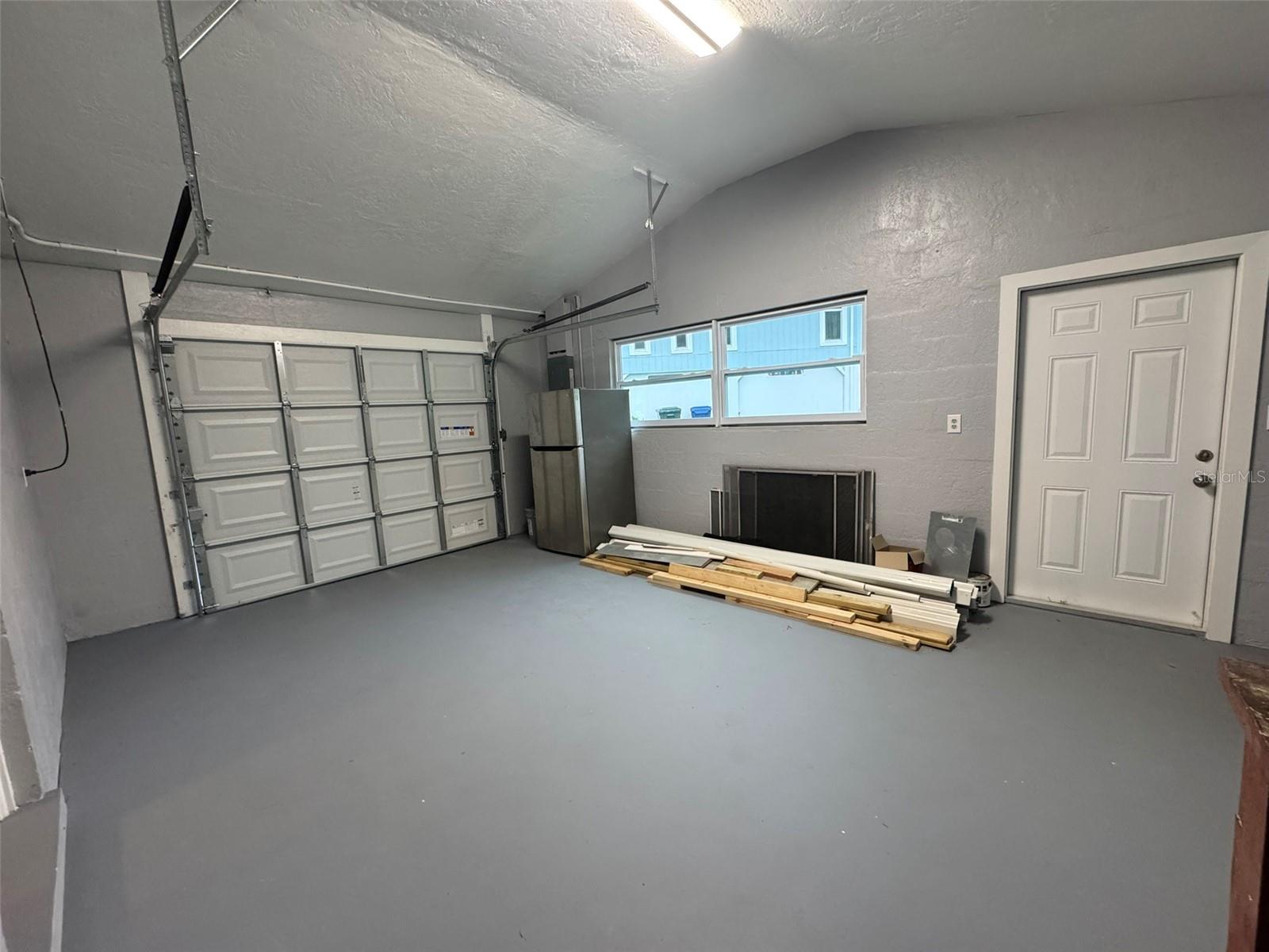 PLAMORE SUB - Residential Lease