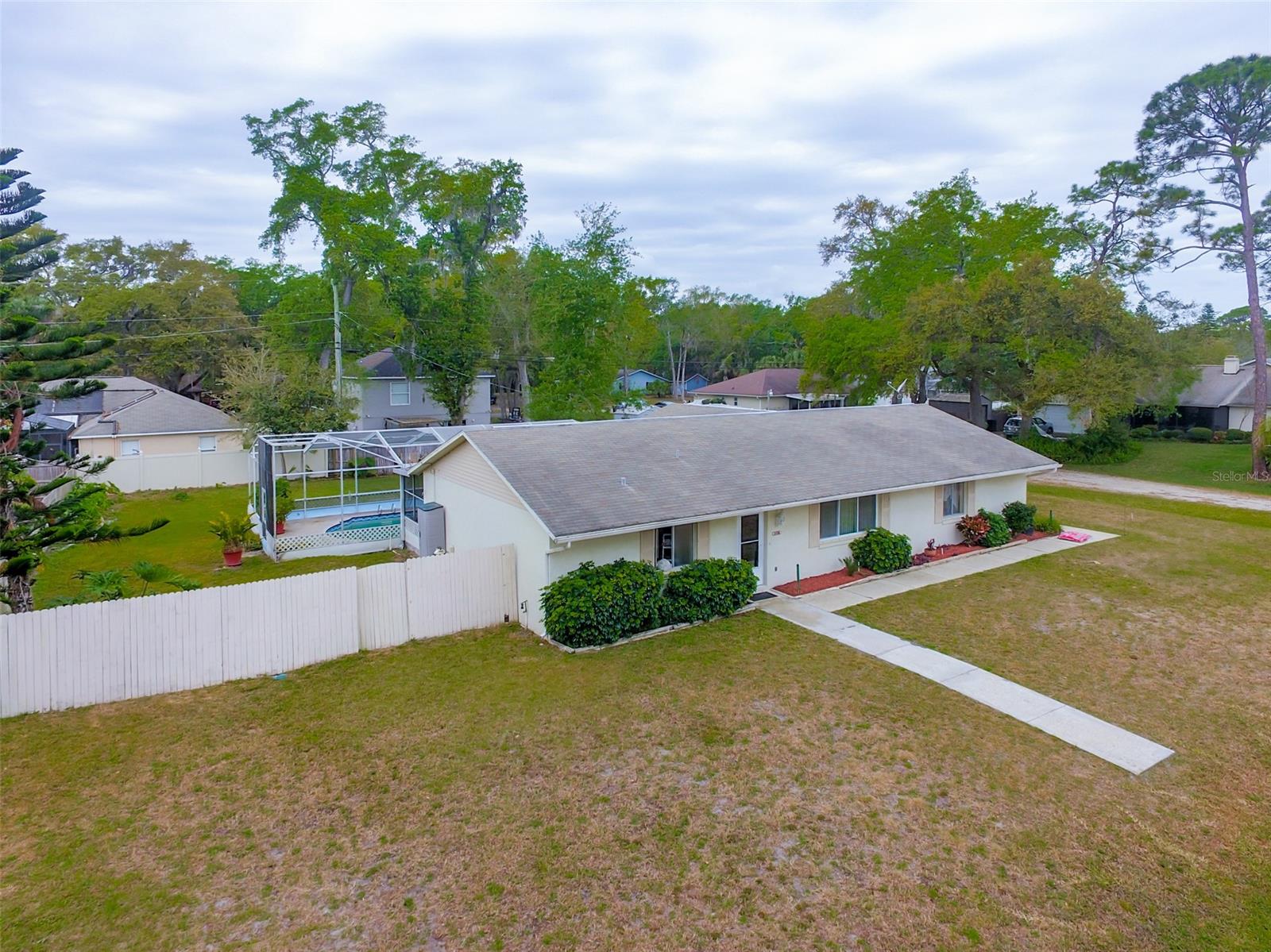 Florida Shores 01 - Residential