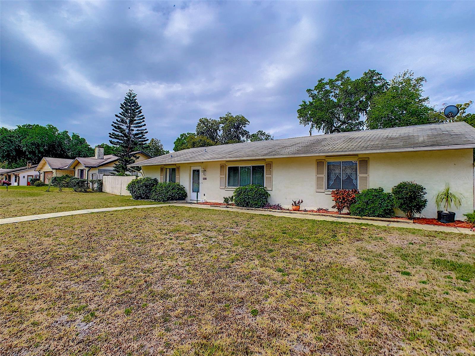 Florida Shores 01 - Residential