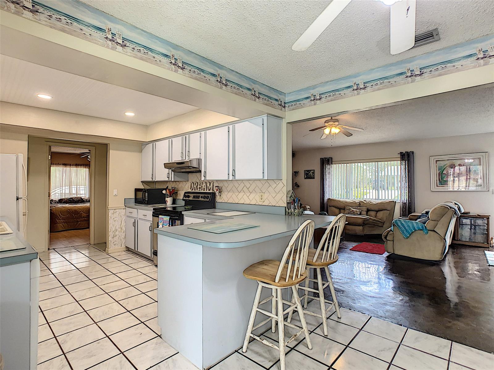 Florida Shores 01 - Residential