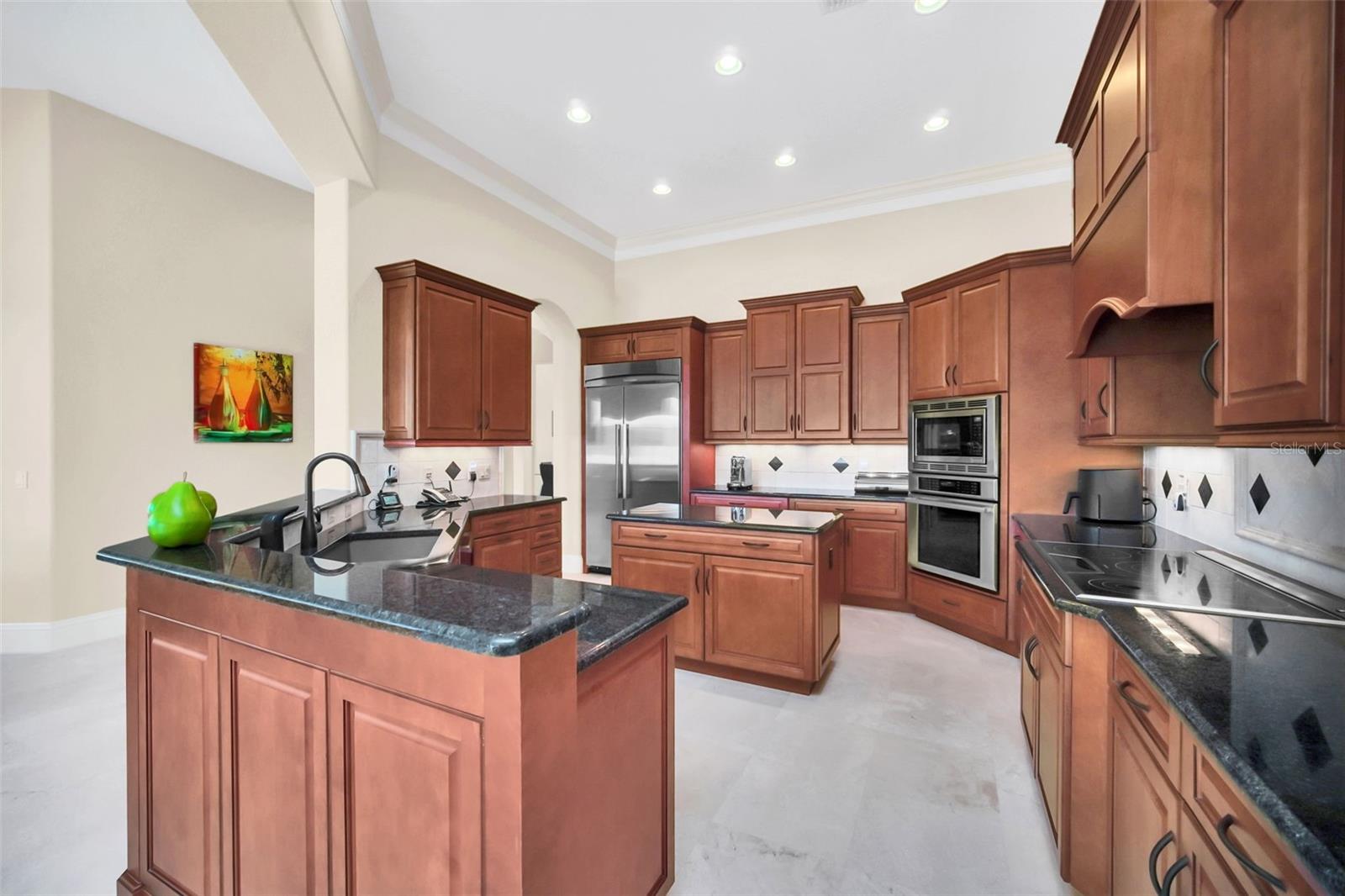 KEENES POINTE - Residential