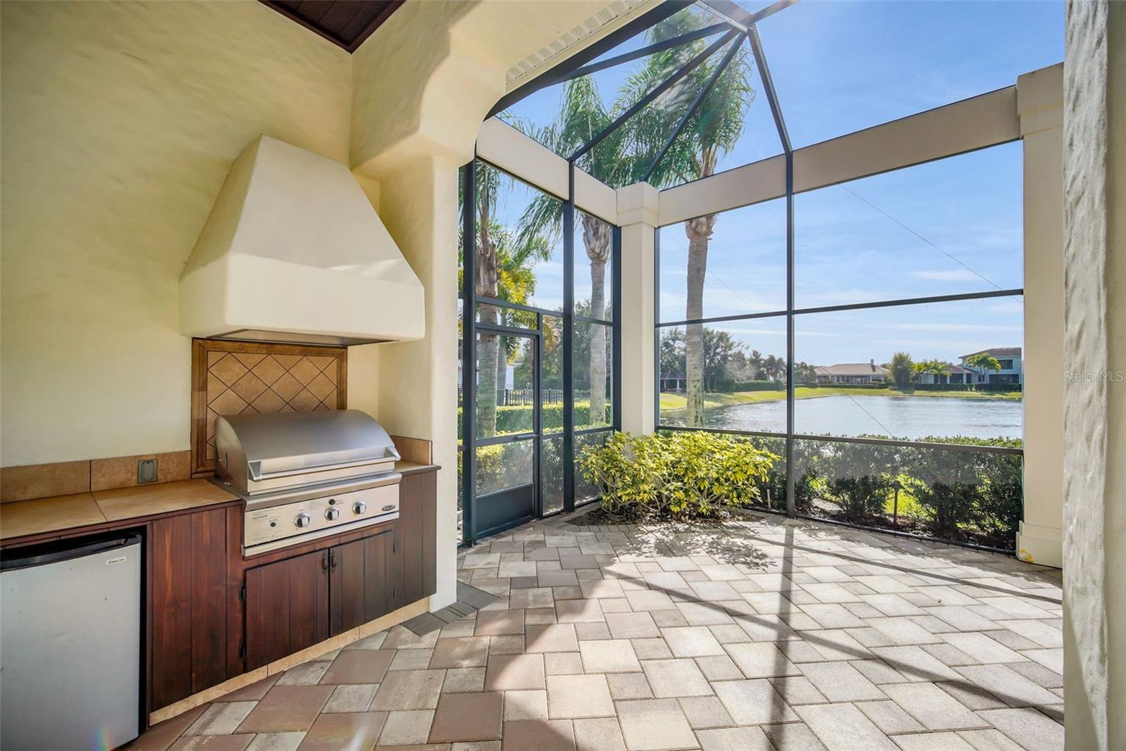 KEENES POINTE - Residential