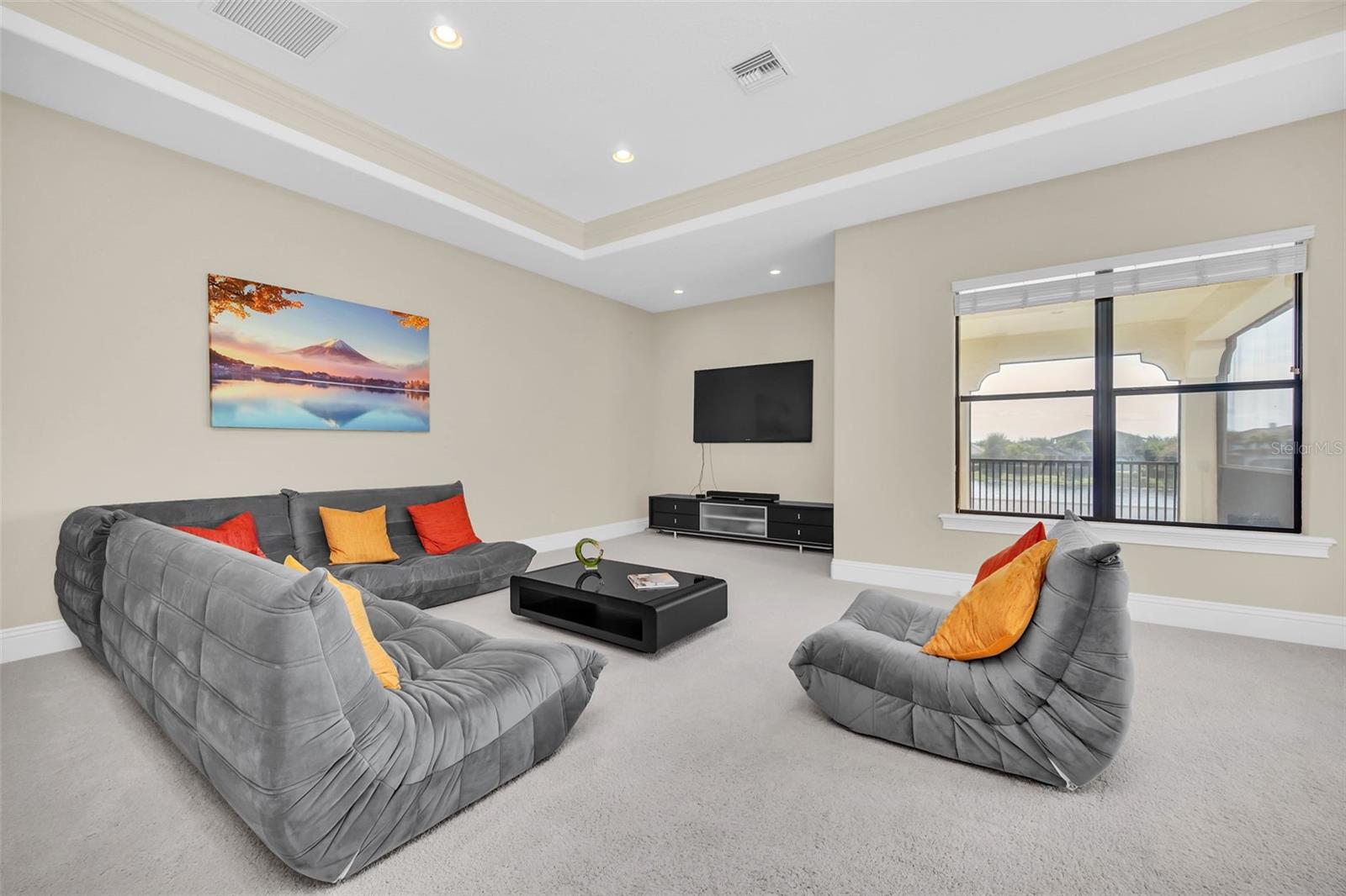 KEENES POINTE - Residential