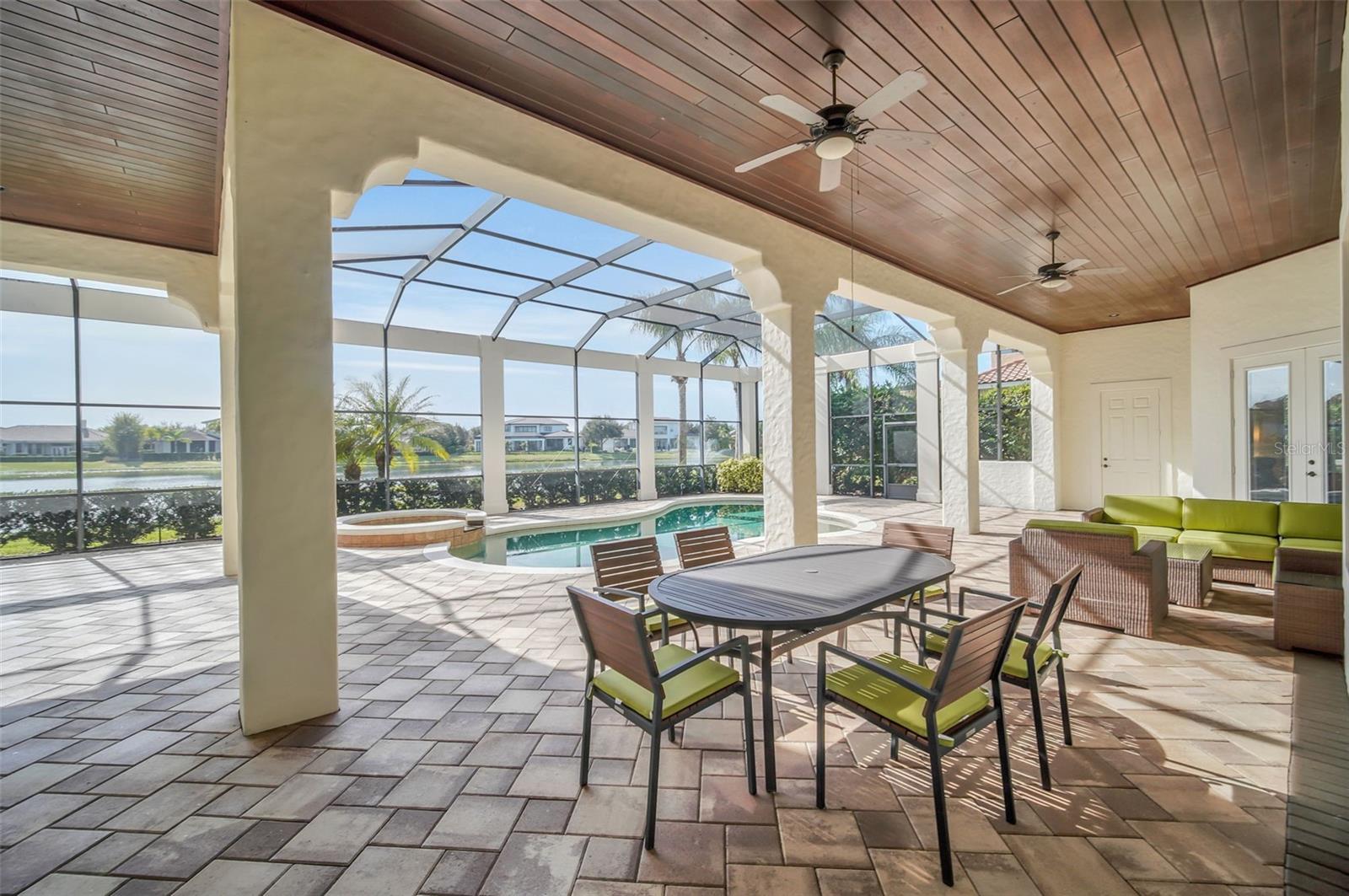 KEENES POINTE - Residential