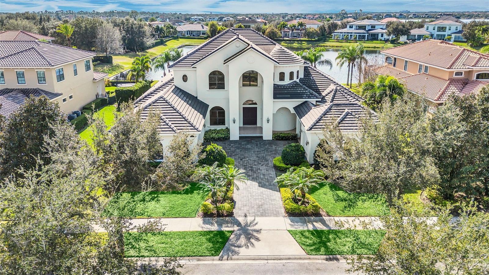 KEENES POINTE - Residential