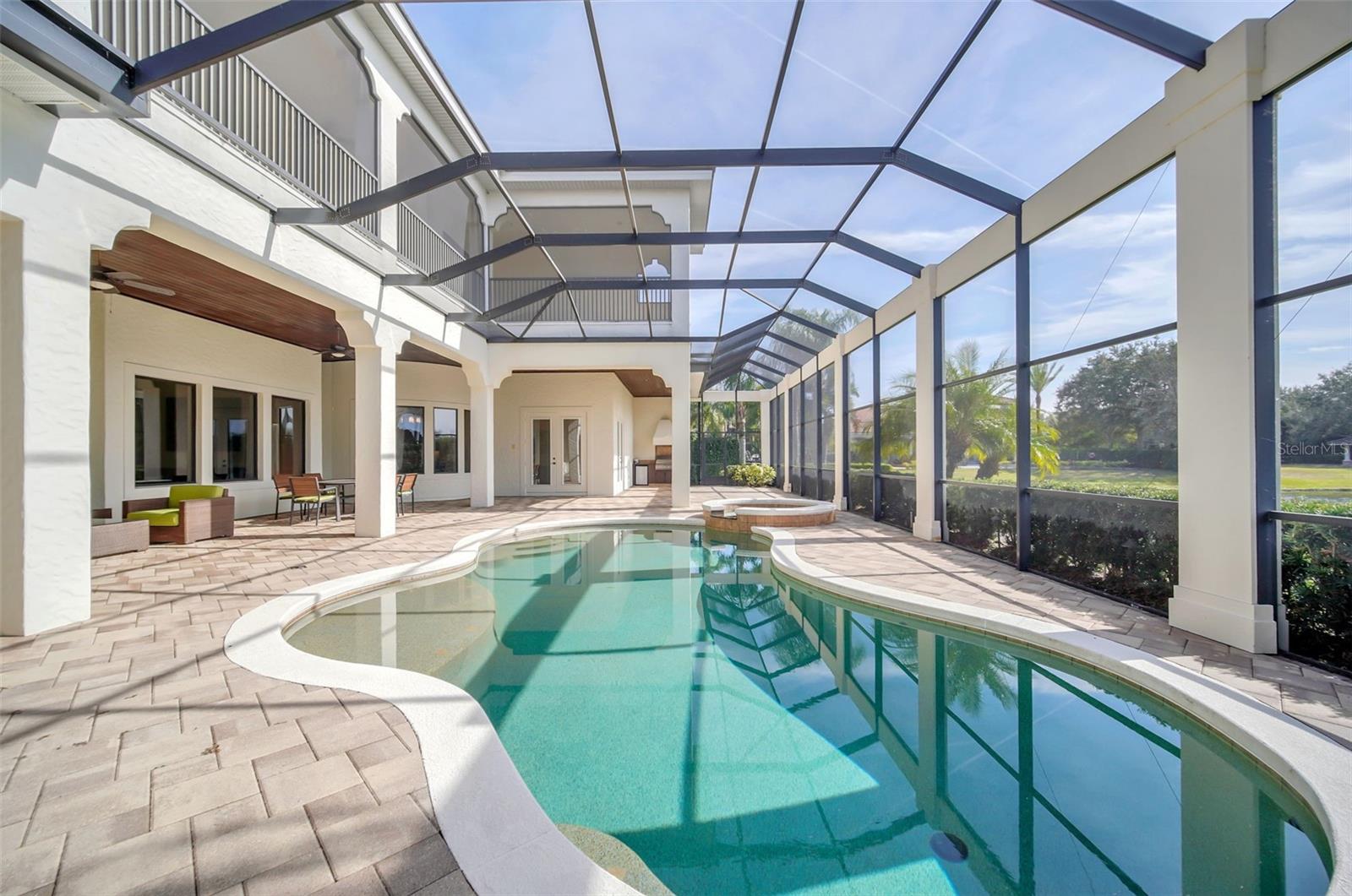 KEENES POINTE - Residential