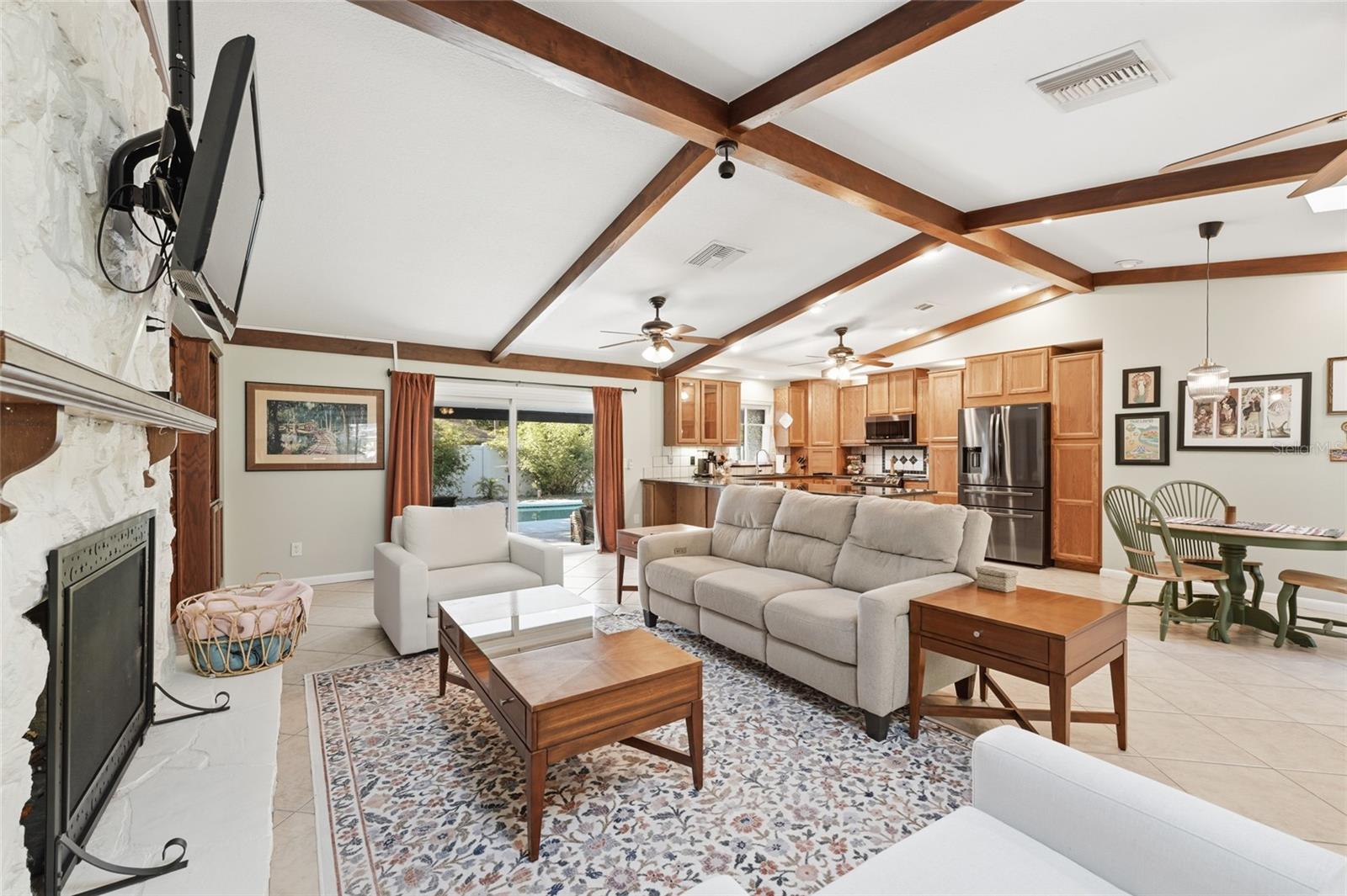 1408 W MARVIN STREET