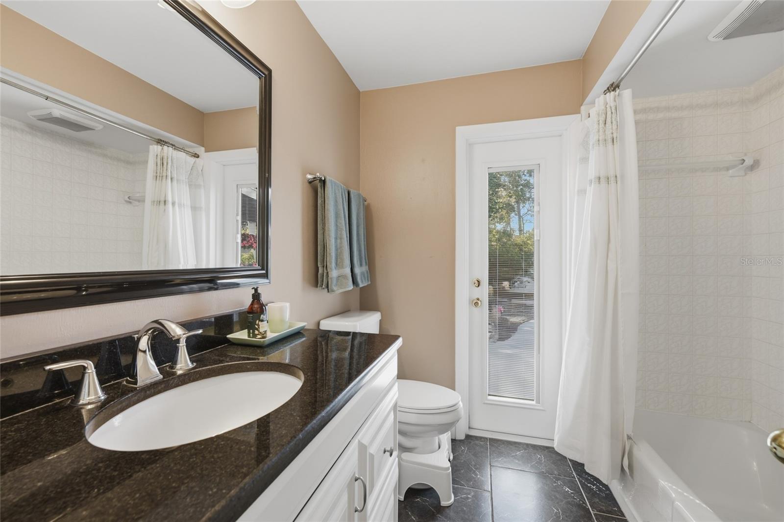 SANLANDO SPGS - Residential