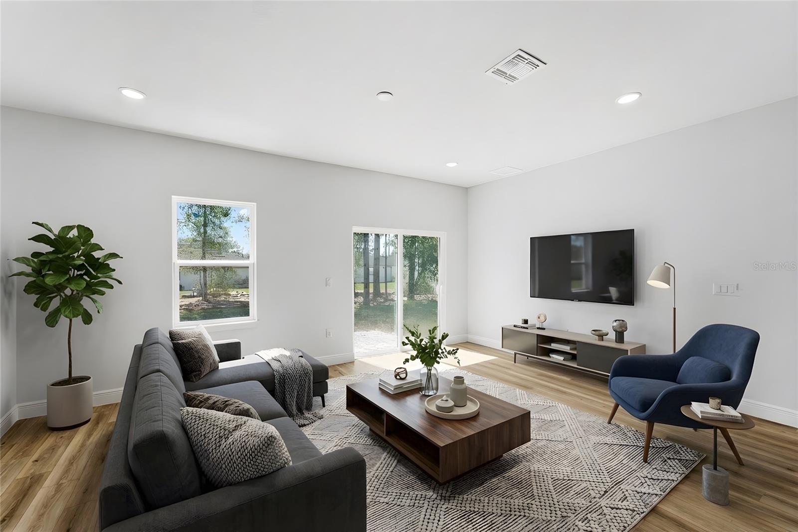 MARION OAKS 10 - Residential