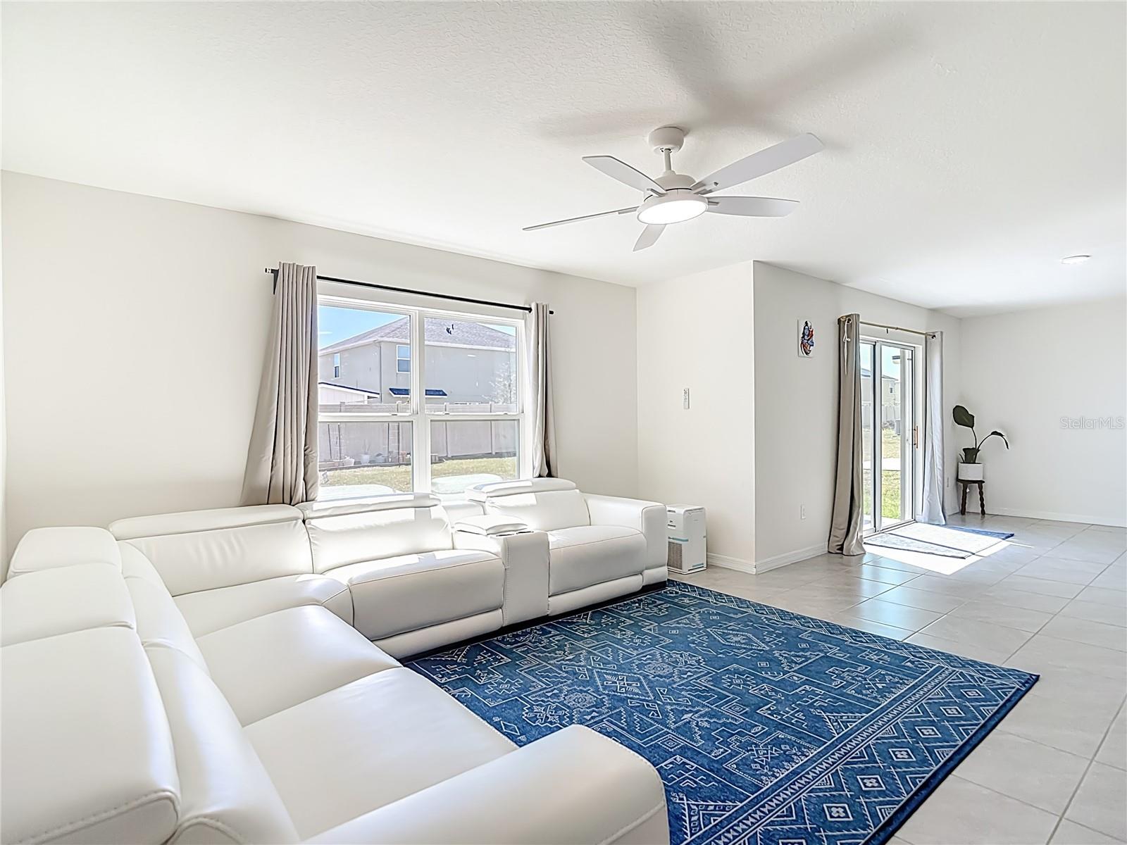 ZEPHYR RDG PH II - Residential