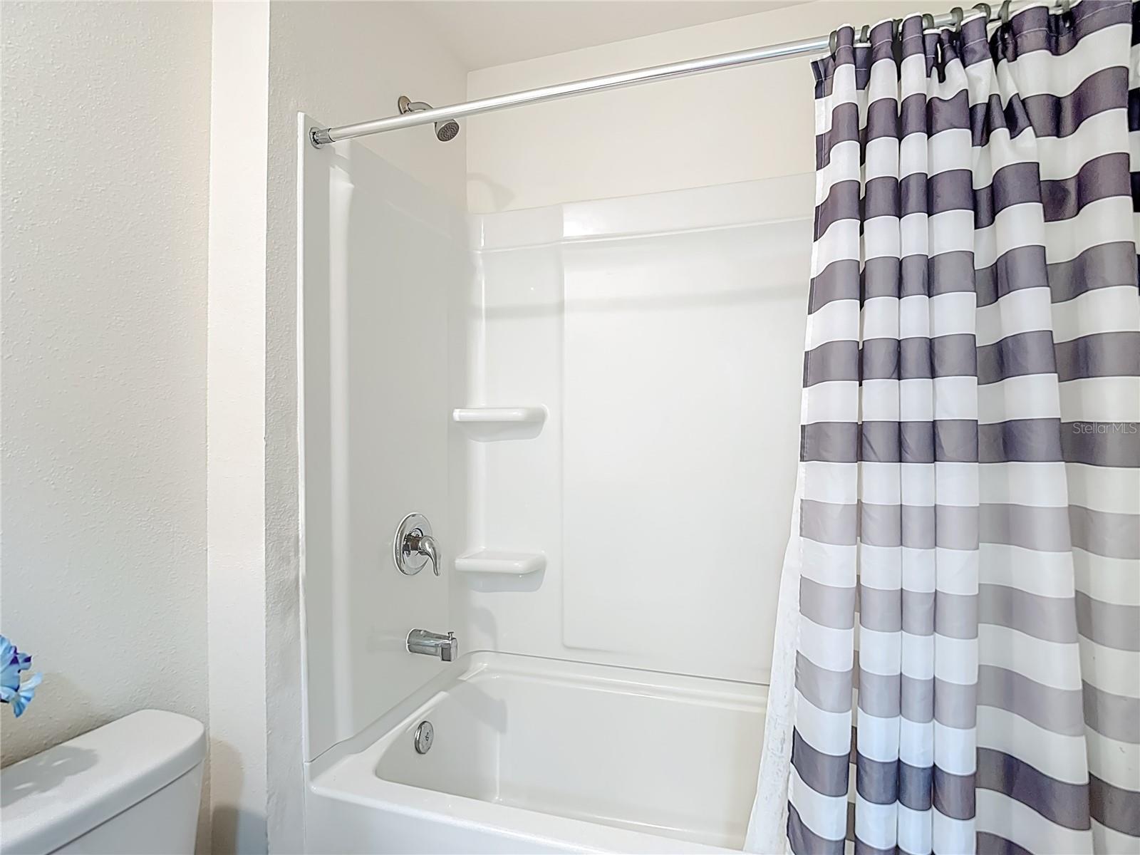 ZEPHYR RDG PH II - Residential