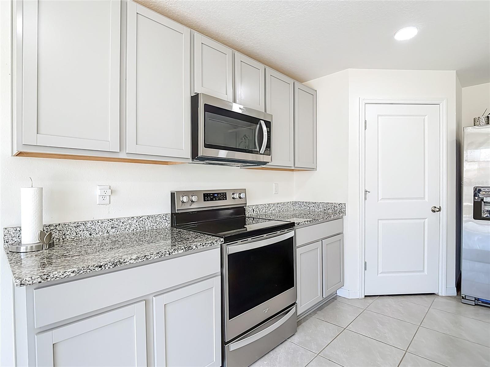 ZEPHYR RDG PH II - Residential