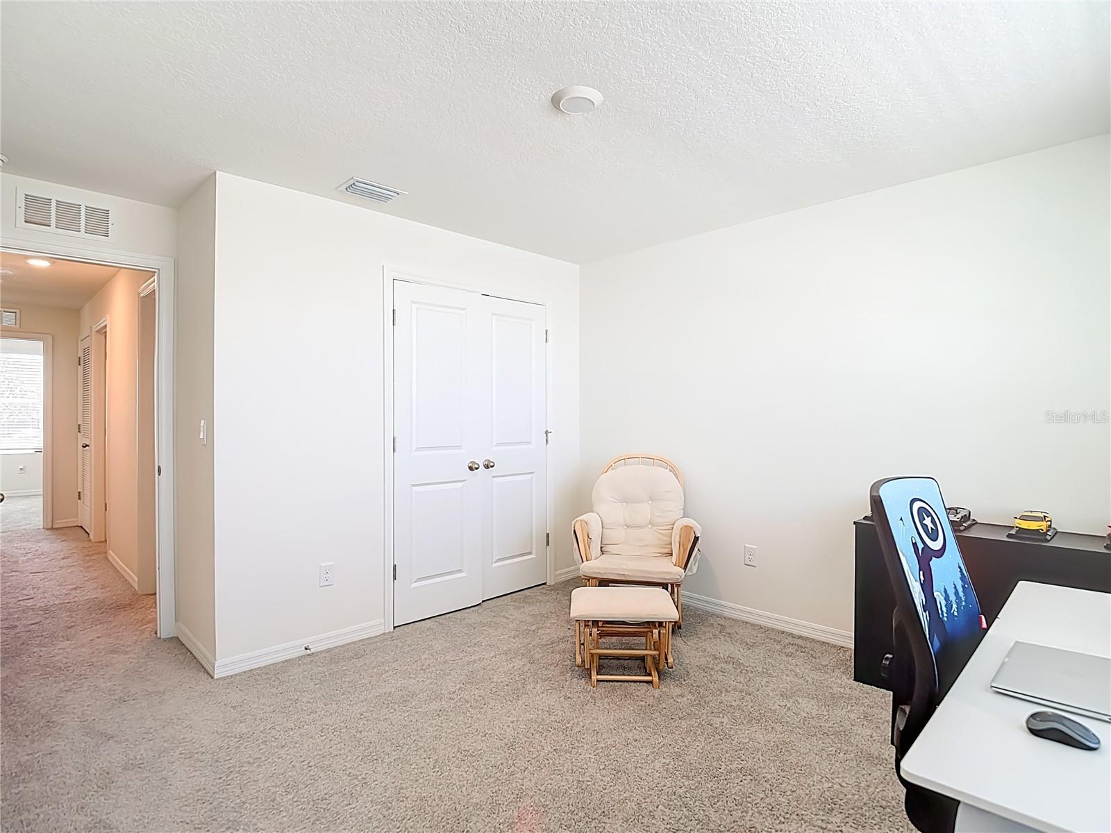 ZEPHYR RDG PH II - Residential