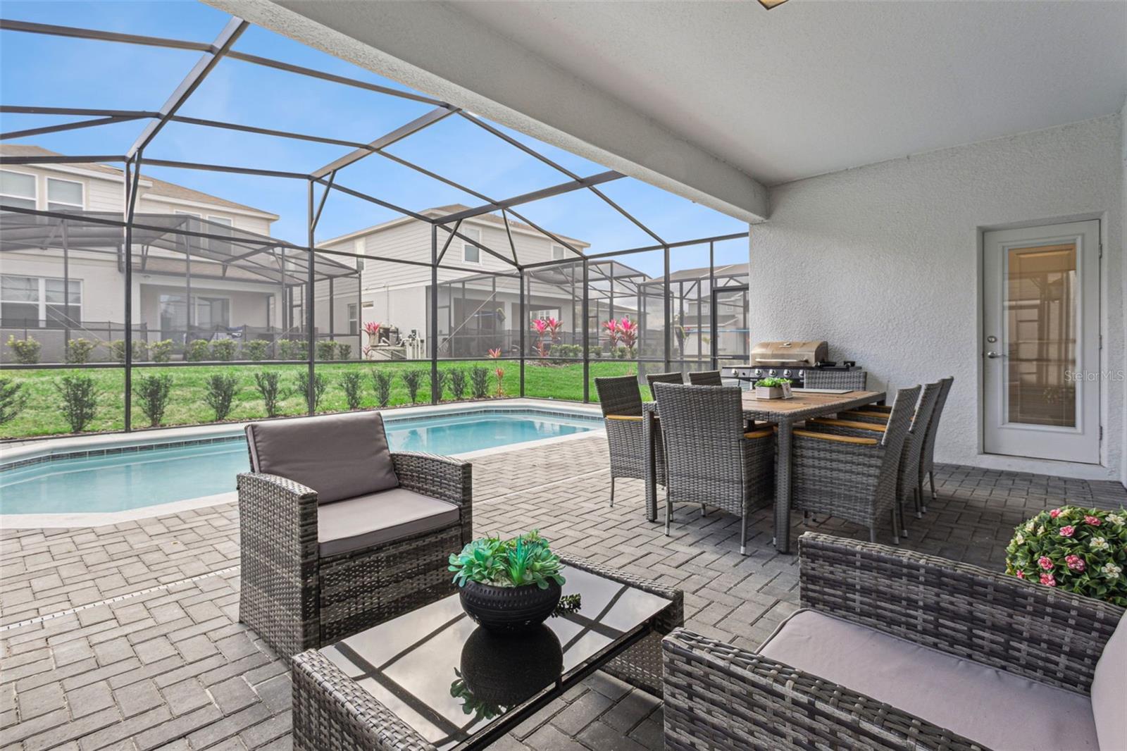 WINDSOR CAY - Residential